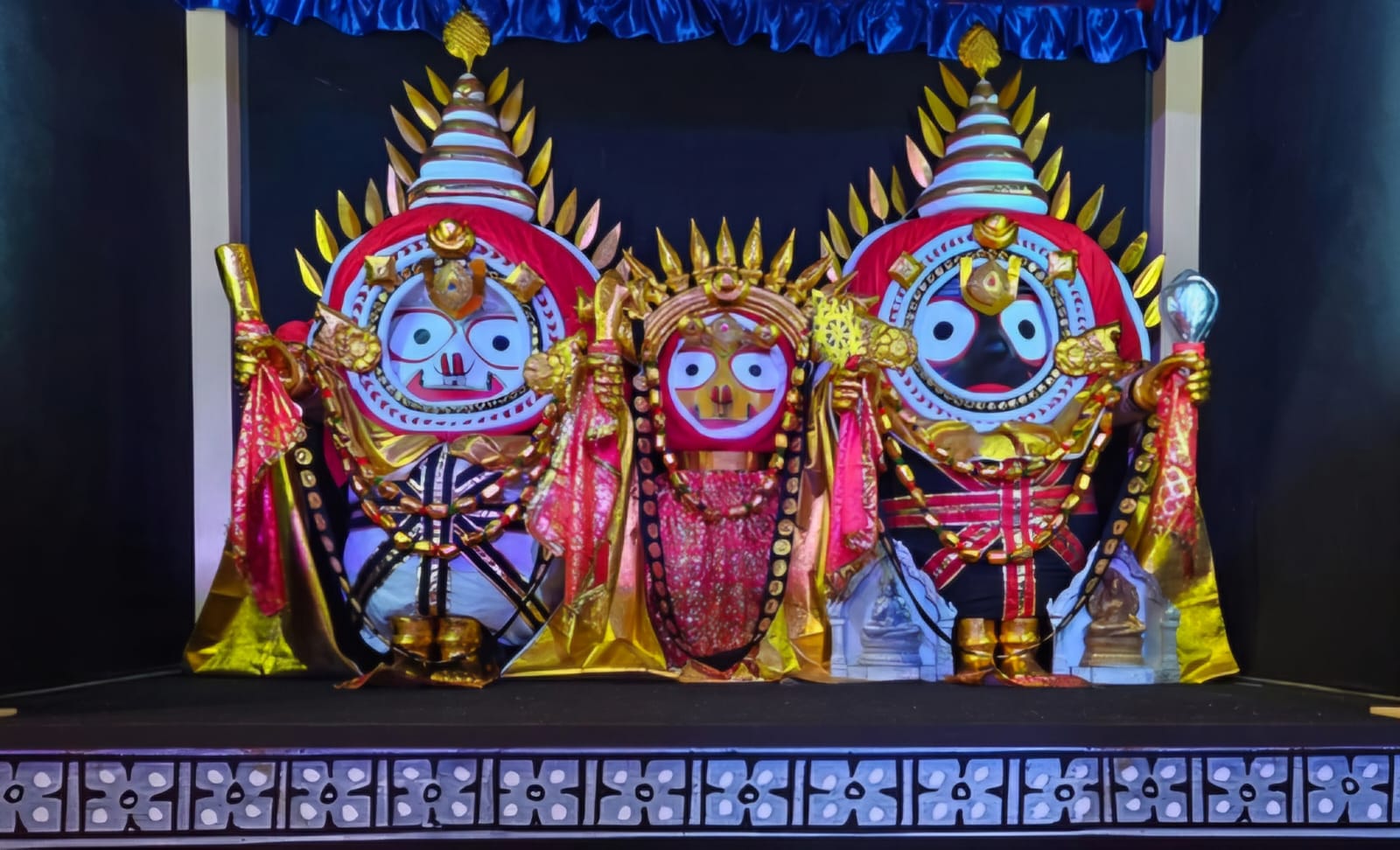 Jagannath Temple Beshas - Lakshmi Narayana Besha