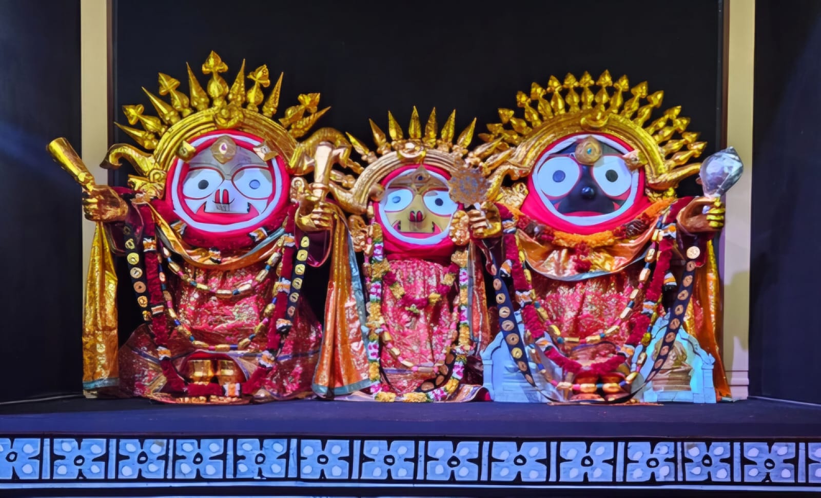 Jagannath Temple Beshas - Suna Besha