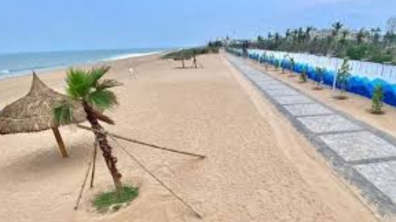 BLUE FLAG BEACH PARKING