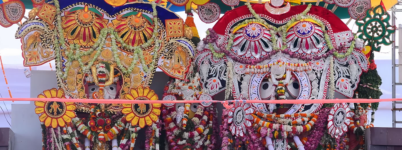 Jagannath Temple - Offer Tulsi Seva to Lord Jagannath - Jagannath Tulsi Seva and Pushpa Dana Seva